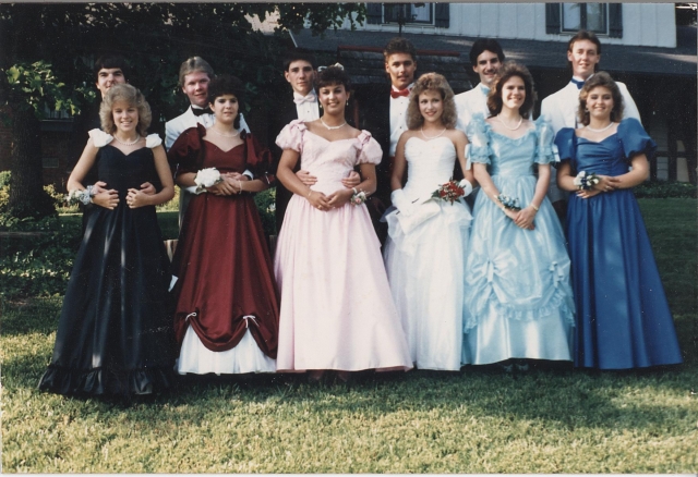 1987 Prom in Wade and Wyatt Pettingills yard!